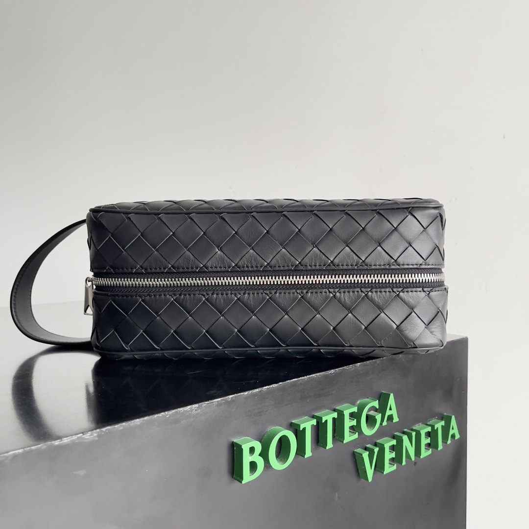 Bottega Veneta Cosmetic Bags